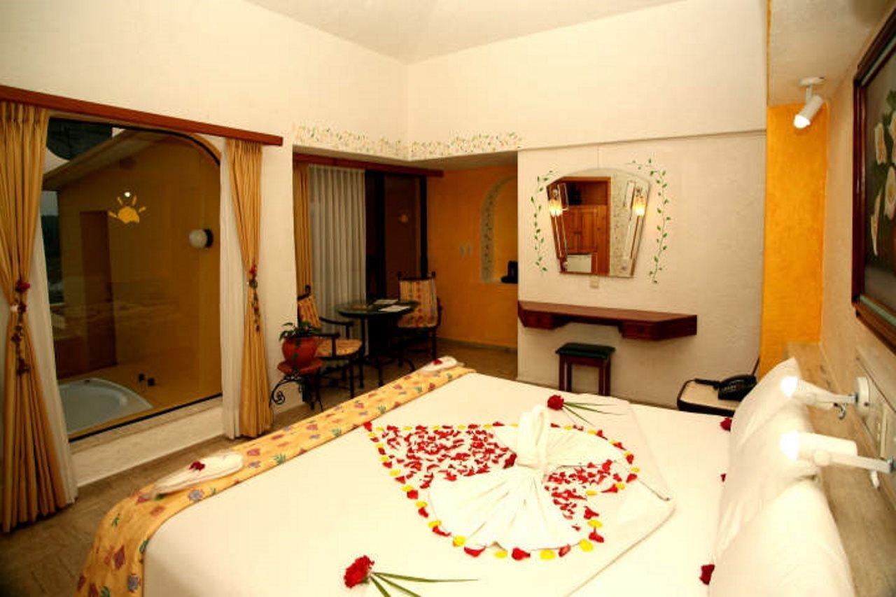 Casa Del Mar Hotel Huatulco Екстериор снимка